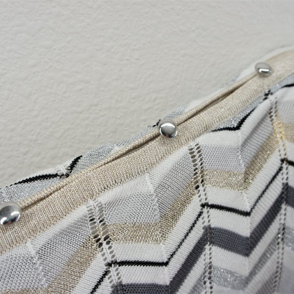 White house black market zig zag sweater size L - Picture 3 of 5